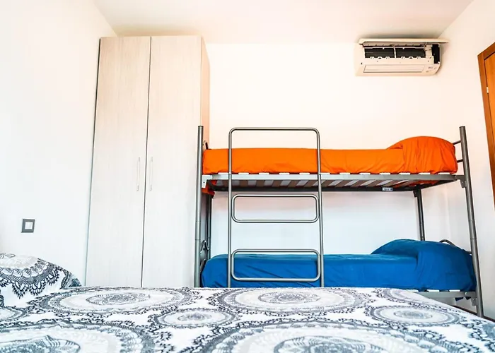 Apartman Tastefully Furnished Flat With Pool And Area *