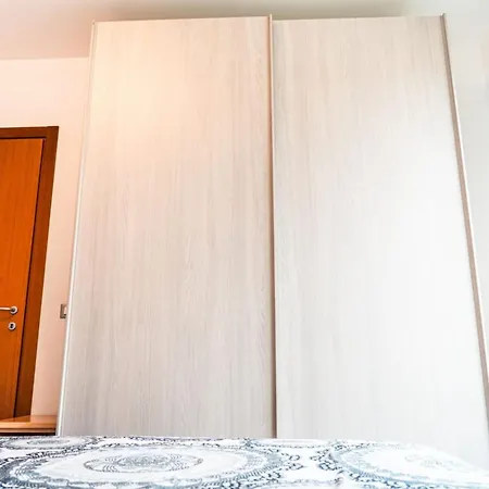 Comfortable Flat With Pool And Space アパート *