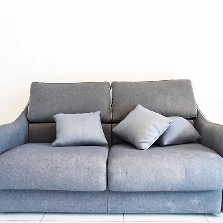 Comfortable Flat With Pool And Space * ビビオーネ