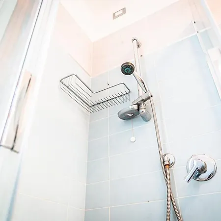 Tastefully Furnished Flat With Pool And Area Bibione