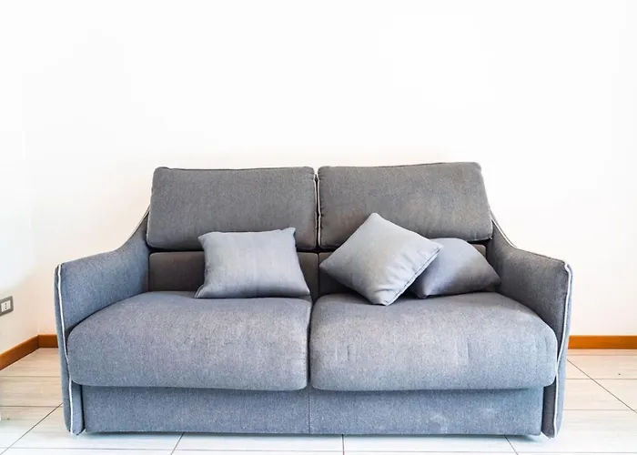 Tastefully Furnished Flat With Pool And Area * بيبيوني